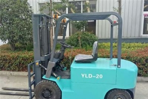 叉车的字母型号是什么意思？