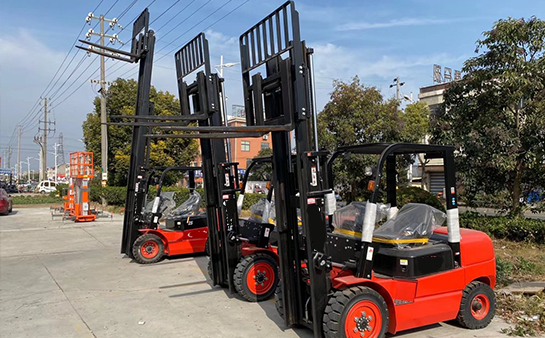 柴油叉车动力强