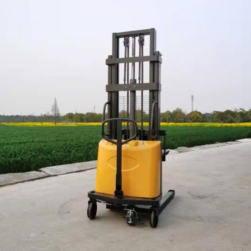 半电动堆高车多少钱一台？2026年价格更新