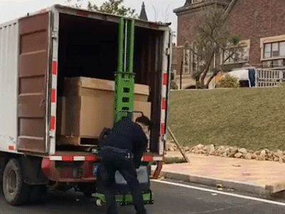 随车叉车操作演示