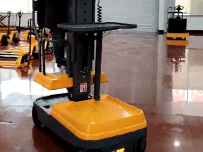 泰兴新牛盾电动拣选车的工作原理阐述