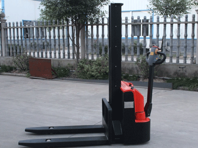 电动堆高车定制款