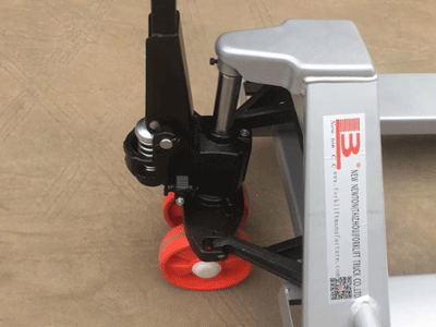 搬运车细节展示