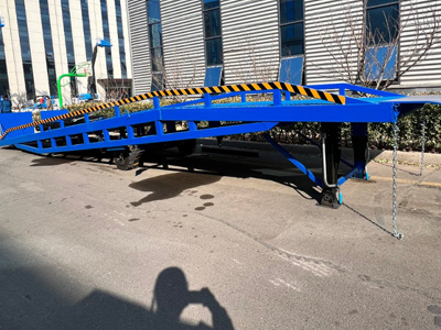 登车桥细节展示