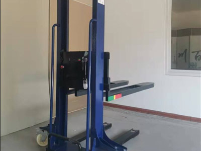 自行走登高车生产厂家