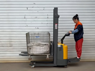 高效搬运 双托盘电动堆垛机专业性强