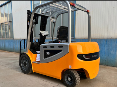 燃油叉车源头厂家