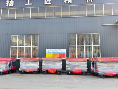 移动式高空作业车