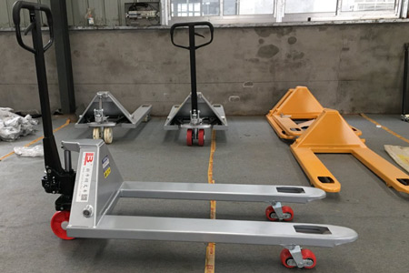 手动液压搬运车