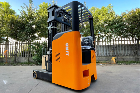 2026重载仓储解决方案 就选大吨位电动堆高车