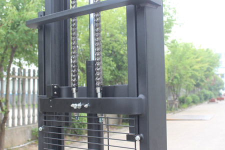 堆高车门架链条