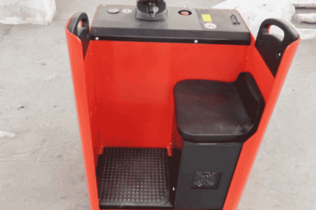 电动托盘搬运车