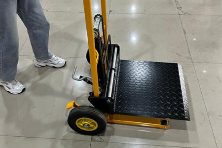 搬运车属具