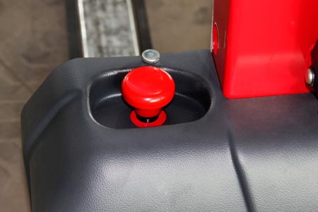 全电动自体登高车