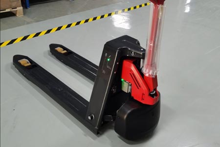 步行电动搬运车