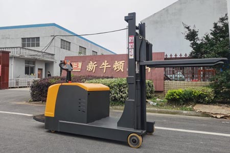 避开经销商加价 站驾式平衡重堆高车2026出厂行情