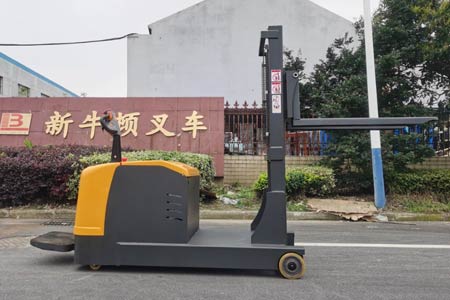 非标工况适配 站驾式平衡重堆高车OEM定制